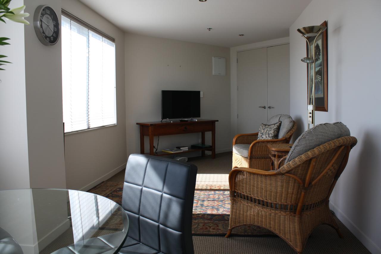 تاورانجا Top Of The Town Bed & Breakfast المظهر الخارجي الصورة